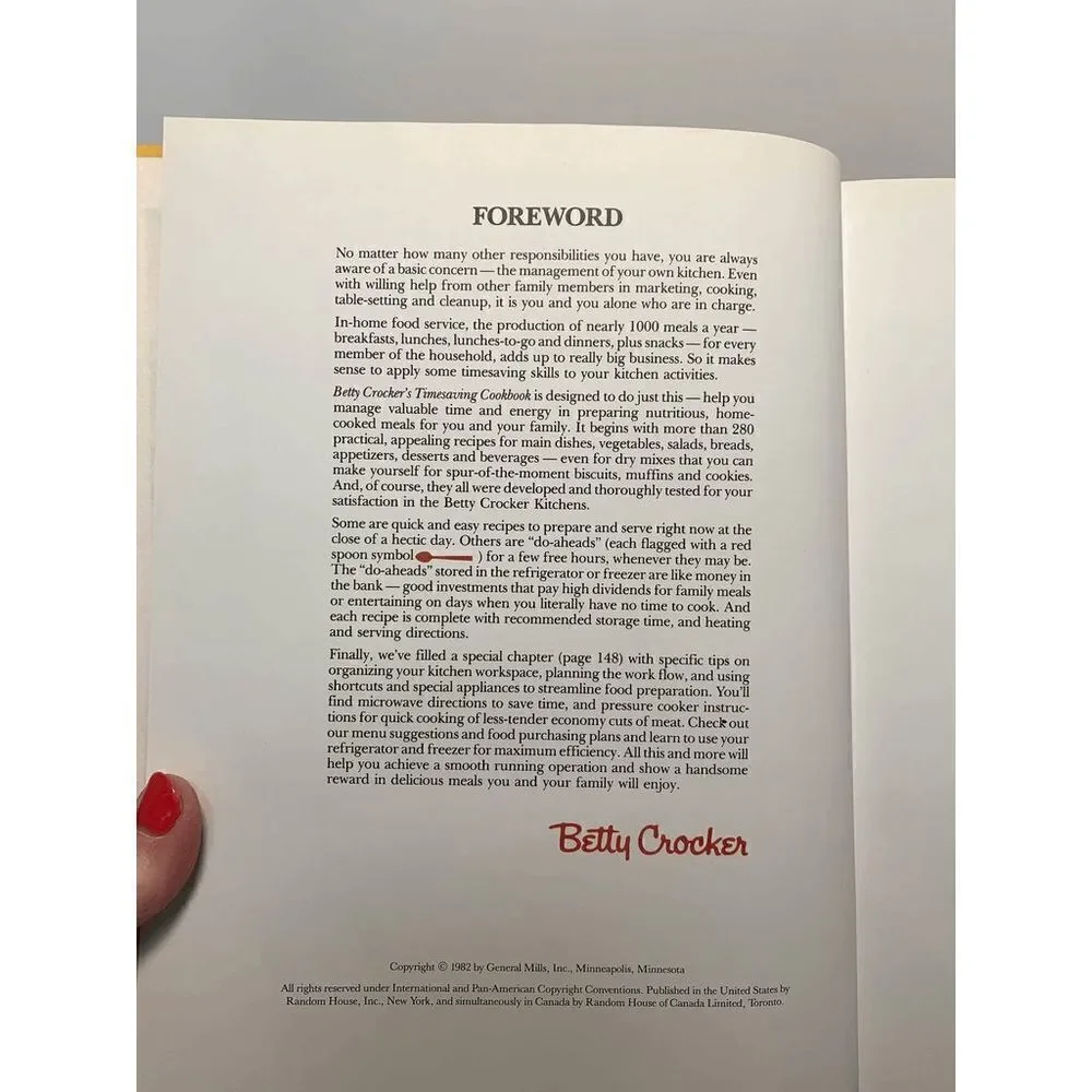 Betty Crocker's Timesaving Cookbook 8x10